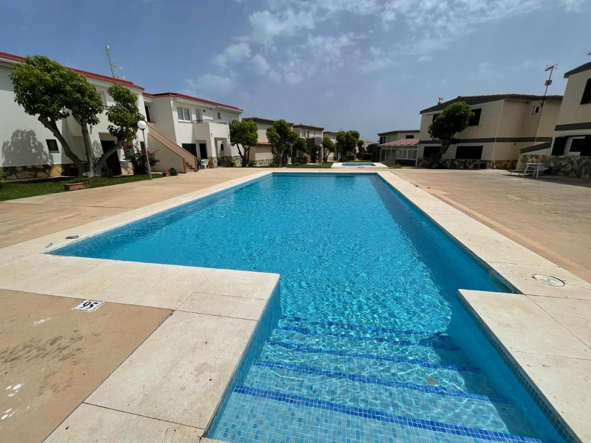 Forcat Apartamento Bajo Con Jardin Y Piscina Ciutadella  Extérieur photo